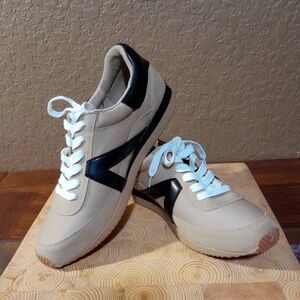 LOFT Everyday Casual Trainer Sneakers